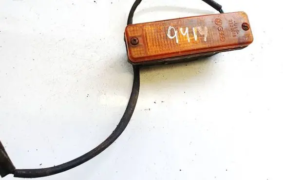 Volkswagen Jetta II Front indicator light 3320015 32728r6