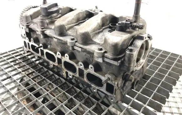 KIA Sportage Engine head 22111-27900