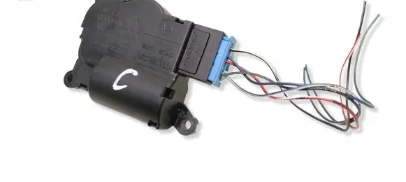 Volkswagen Transporter - Caravelle T5 Air flap motor/actuator 3093694