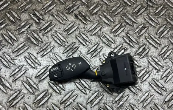 BMW 5 E60 E61 Indicator stalk 6924103