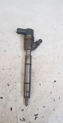 KIA Ceed Fuel injector 0445110320 AZZ5B5B 338002A900
