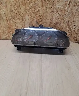 Subaru Legacy Speedometer (instrument cluster) 0239006 NSL310L 0706780712163