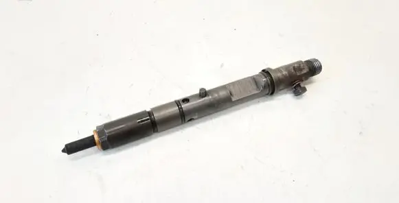 Audi A6 S6 C5 4B Fuel injector 059130201F 0432133795