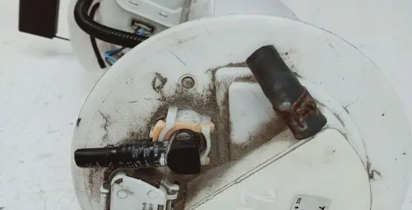 Toyota Yaris In-tank fuel pump 