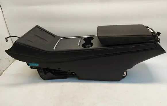 Tesla Model Y Center console TESYPod409730