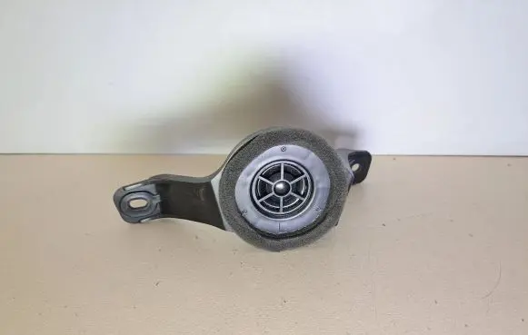 Toyota RAV 4 (XA30) Front door high frequency speaker 8616042130