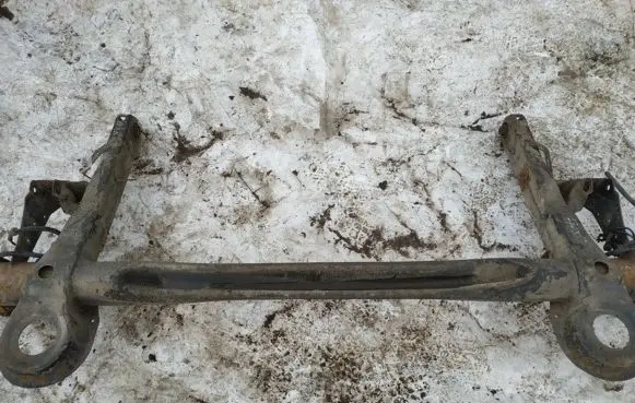 Peugeot 807 Rear subframe 
