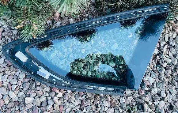 Audi S5 F5 Rear side window 8W8845298L