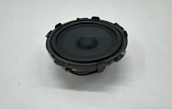 Mercedes-Benz GLE W167 Panel speaker A2058201002