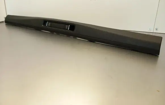 Porsche 911 991 Side skirt front trim 991555019