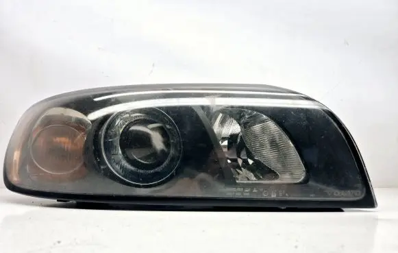 Volvo V50 Headlight/headlamp 30678917 0301198274