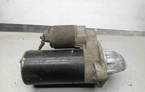 Volvo S80 Starter motor 0001109041