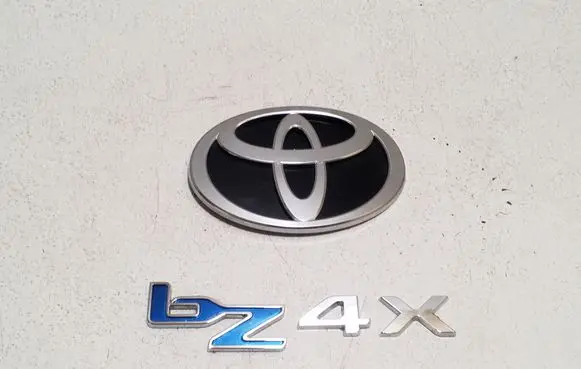 Toyota bZ4X Manufacturers badge/model letters 