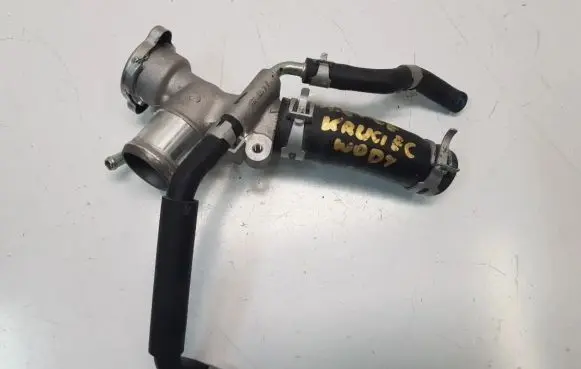 Renault Kadjar Electric car engine cooling hoses/pipes 
