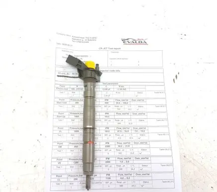 Audi A5 8T 8F Fuel injector 0445116023