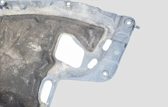 Toyota Avensis T250 Center/middle under tray cover 5140905040