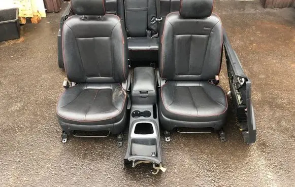 Hyundai Santa Fe Seat set 