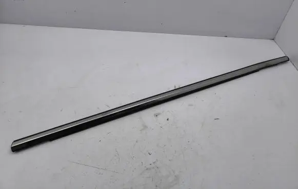 Mazda CX-7 Front door glass trim molding