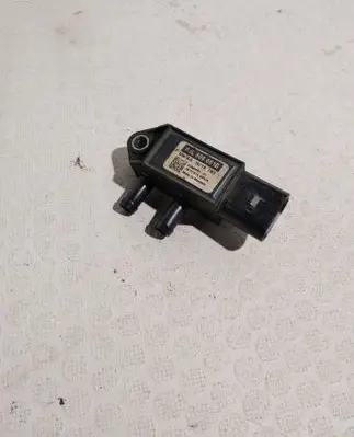 Volkswagen Golf Plus Exhaust gas pressure sensor 03L906051B 26751024