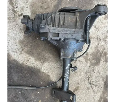 Chevrolet Blazer Front axle beam 