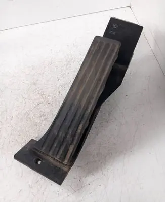 BMW 1 E81 E87 Accelerator throttle pedal 6766931