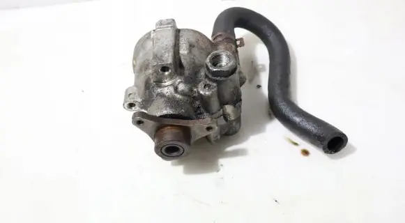 Renault Laguna III Power steering pump