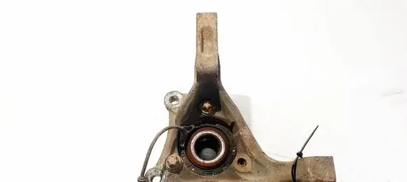 Opel Signum Front wheel hub 