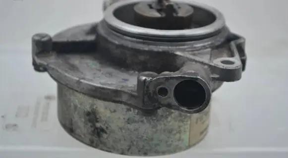 Audi A6 S6 C6 4F Vacuum pump 057145100AE 700906100 09T2512246