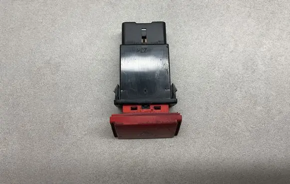 Hyundai Getz Hazard light switch