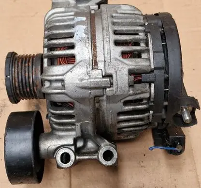 BMW 3 E46 Generator/alternator 0124325087