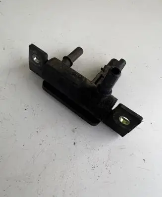 Peugeot 807 Fuel pressure sensor 9637705080