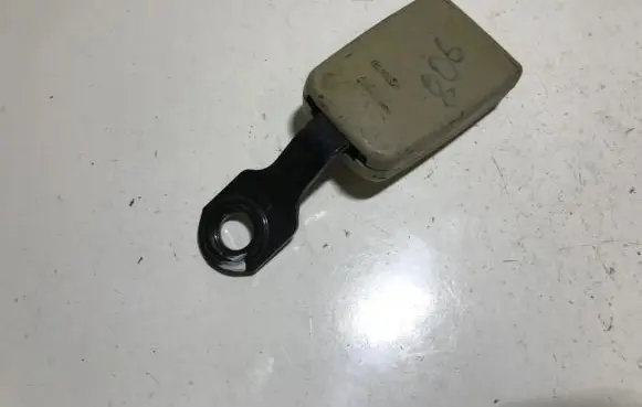 Peugeot 806 Rear seatbelt buckle ea14091