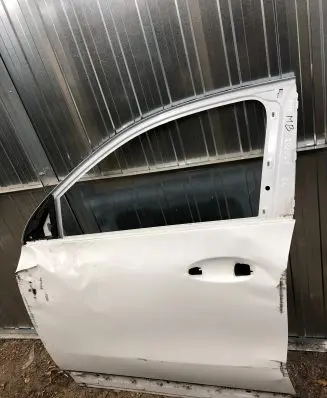 Mercedes-Benz EQA Front door