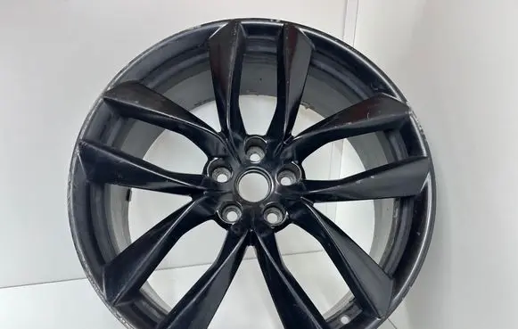 Tesla Model S R21 alloy rim 107574801D 1075748