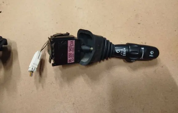 Suzuki Forenza Wiper switch 96550943 521330-1000