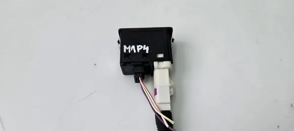 BMW i3 USB socket connector