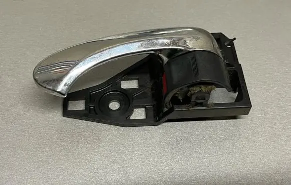 Toyota RAV 4 (XA30) Front door interior handle