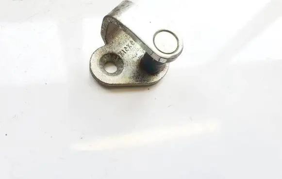 Citroen C5 Rear door lock loop/hook striker 