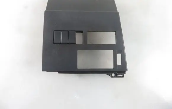 Volvo XC90 Central console control unit 82214529