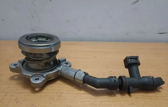 Ford Transit Custom Clutch release bearing slave cylinder ZA3407632 CC117C560BC