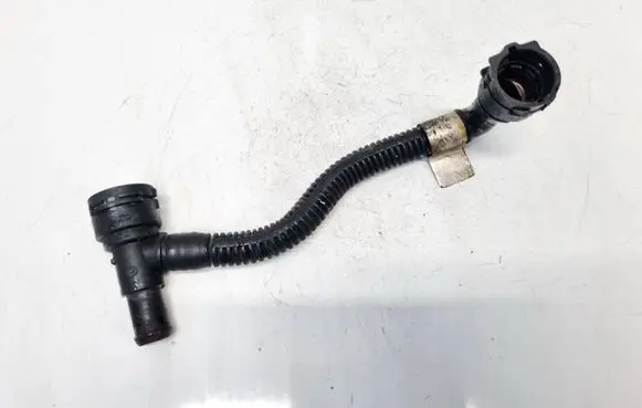 Opel Insignia A Engine coolant pipe/hose 55566096