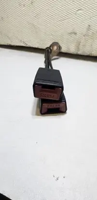 Mercedes-Benz E W124 Rear seatbelt buckle 1248609769