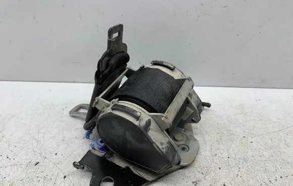 Opel Meriva A Middle seatbelt (rear) 93335123 93390052 04167074