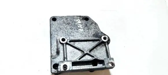 Peugeot 307 Engine mounting bracket 9636693680