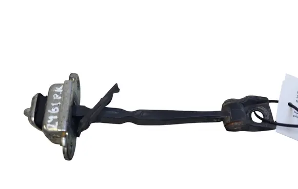 Skoda Octavia Mk2 (1Z) Front door check strap stopper 1Z0837249