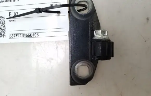 Volvo S80 Front door upper hinge 