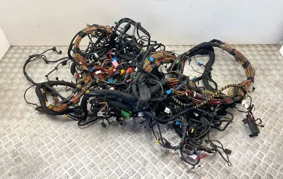 Mercedes-Benz SL R231 Other wiring loom A2318002515 A0475450420