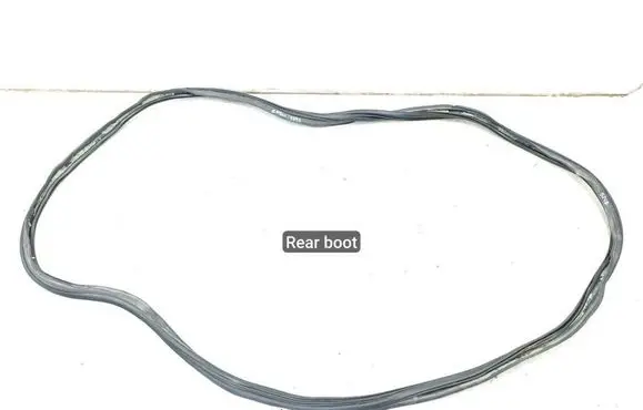 Ford Expedition Rubber seal loading door 