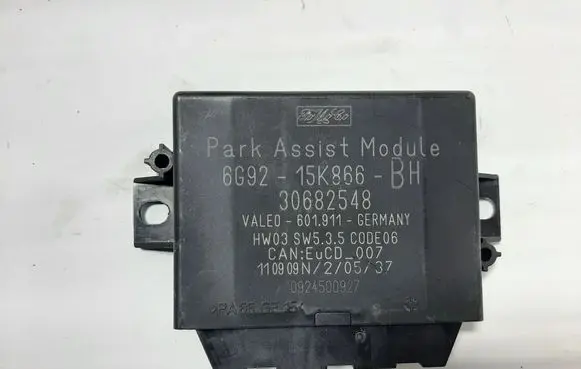 Volvo XC60 Parking PDC control unit/module 30682548