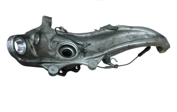 BMW 7 G11 G12 Front wheel hub spindle knuckle 6884380 31206884380